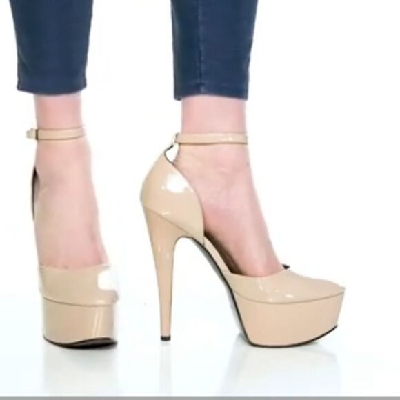 GUESS RACHAL PATENT ANKLE STRAP D'ORSAY PLATFORM PUMPS DILLARD'S - Picture 4 of 16